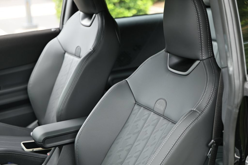 New 2026 MINI Cooper S FWD image 22