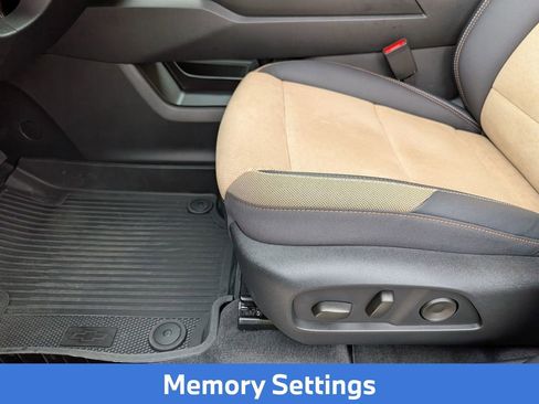 Used 2026 Chevrolet Equinox ACTIV w/ Convenience Package III AWD/4WD image 16