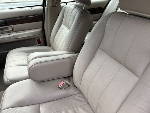 Used 2004 Mercury Grand Marquis LS image 11