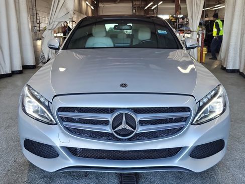 Used 2018 Mercedes-Benz C 300 C 300 image 2