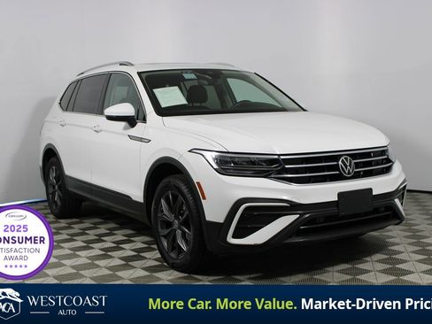 Used 2022 Volkswagen Tiguan SE w/ Panoramic Sunroof Package AWD/4WD image 1