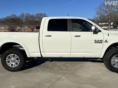 Used 2018 RAM 2500 Laramie image 5