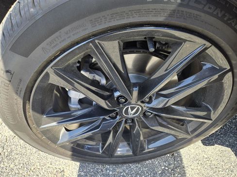 Certified 2025 Acura ADX A-Spec image 10