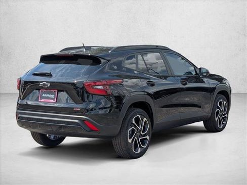 New 2026 Chevrolet Trax RS w/ Sunroof Package FWD image 2