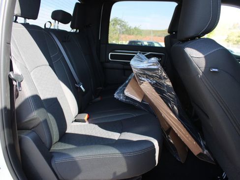 New 2026 RAM 3500 Big Horn AWD/4WD image 11