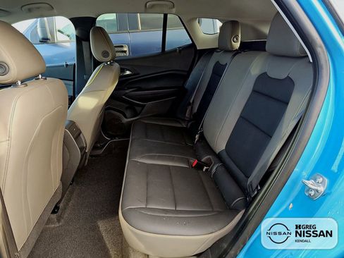 Used 2025 Chevrolet Trax ACTIV w/ Driver Confidence Package image 10