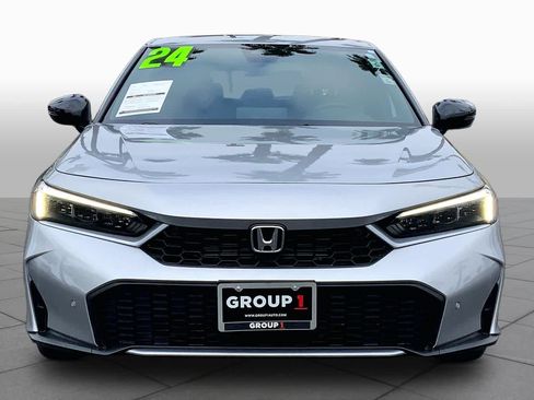Used 2025 Honda Civic Sport Touring image 3