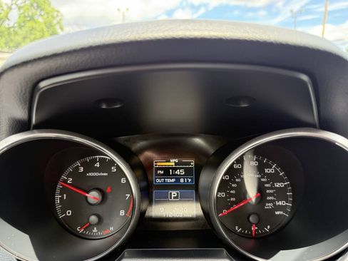Used 2018 Subaru Outback 2.5i AWD/4WD image 16