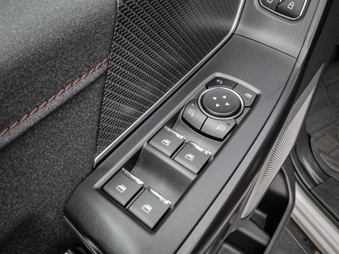 Used 2023 Ford F150 Raptor w/ Raptor Carbon Fiber Package image 15