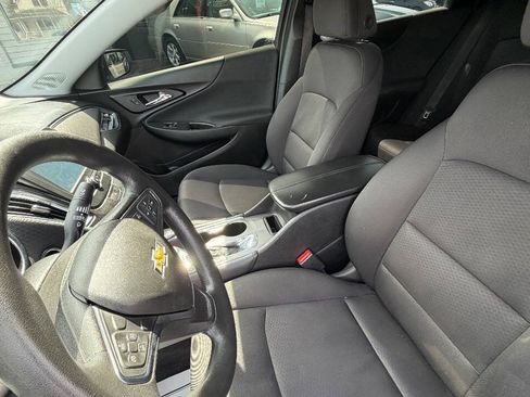 Used 2018 Chevrolet Malibu LT FWD image 22