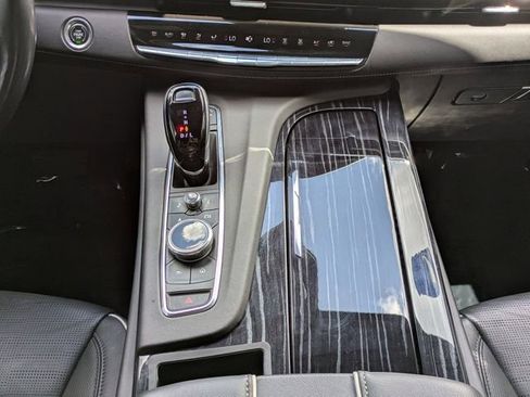 Used 2022 Cadillac Escalade Sport w/ Touring Package AWD/4WD image 19