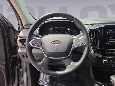 Used 2021 Chevrolet Traverse RS AWD/4WD image 13