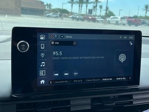 Used 2024 Honda Prologue Touring image 18