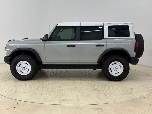 New 2026 Ford Bronco Heritage Edition AWD/4WD image 2