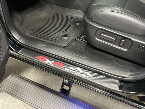Used 2022 Toyota Tacoma Limited w/ Nightshade Package AWD/4WD image 8