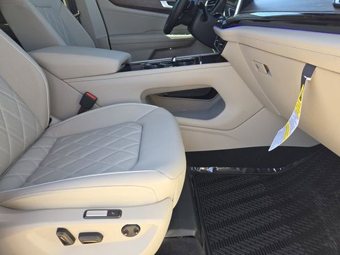 New 2026 Volkswagen Atlas SEL Premium R-Line image 12