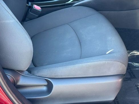 Used 2022 Toyota Corolla LE image 10