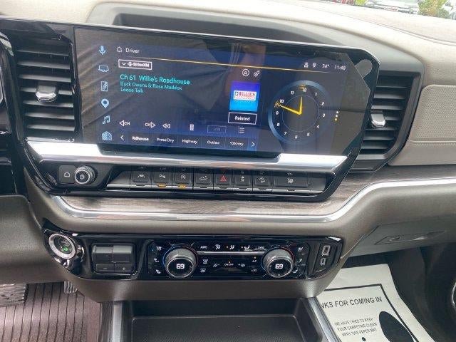 Used 2023 Chevrolet Silverado 1500 LTZ AWD/4WD image 14