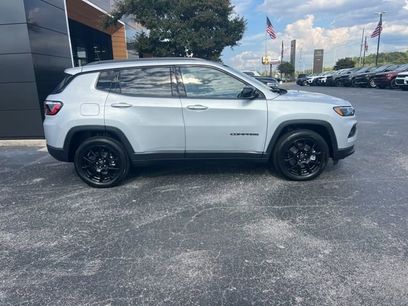 New 2026 Jeep Compass Latitude