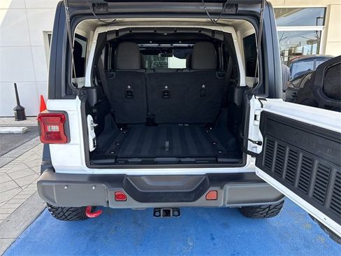 Used 2024 Jeep Wrangler Unlimited Rubicon image 30