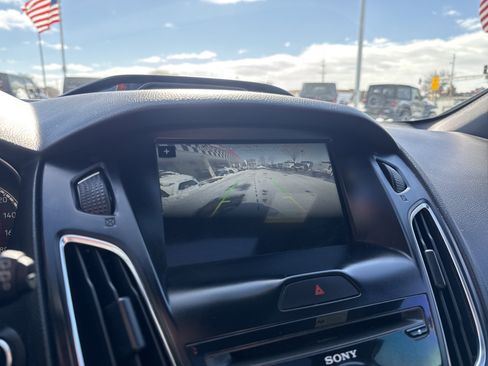 Used 2017 Ford Focus ST w/ Equipment Group 402A image 22