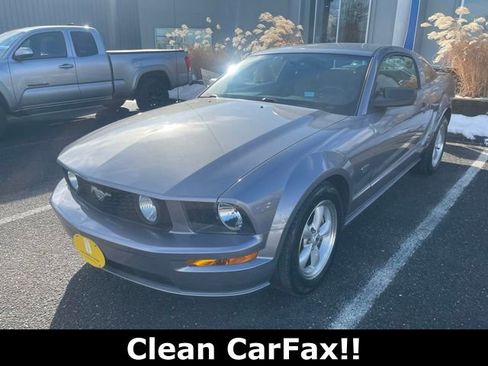 Used 2007 Ford Mustang GT RWD image 3