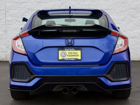 Used 2018 Honda Civic Sport image 7