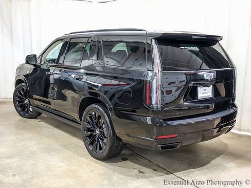 Certified 2026 Cadillac Escalade Sport w/ LPO, ONYX Package image 7