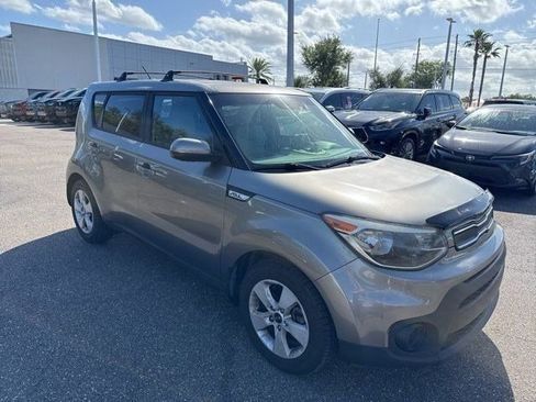 Used 2018 Kia Soul image 3