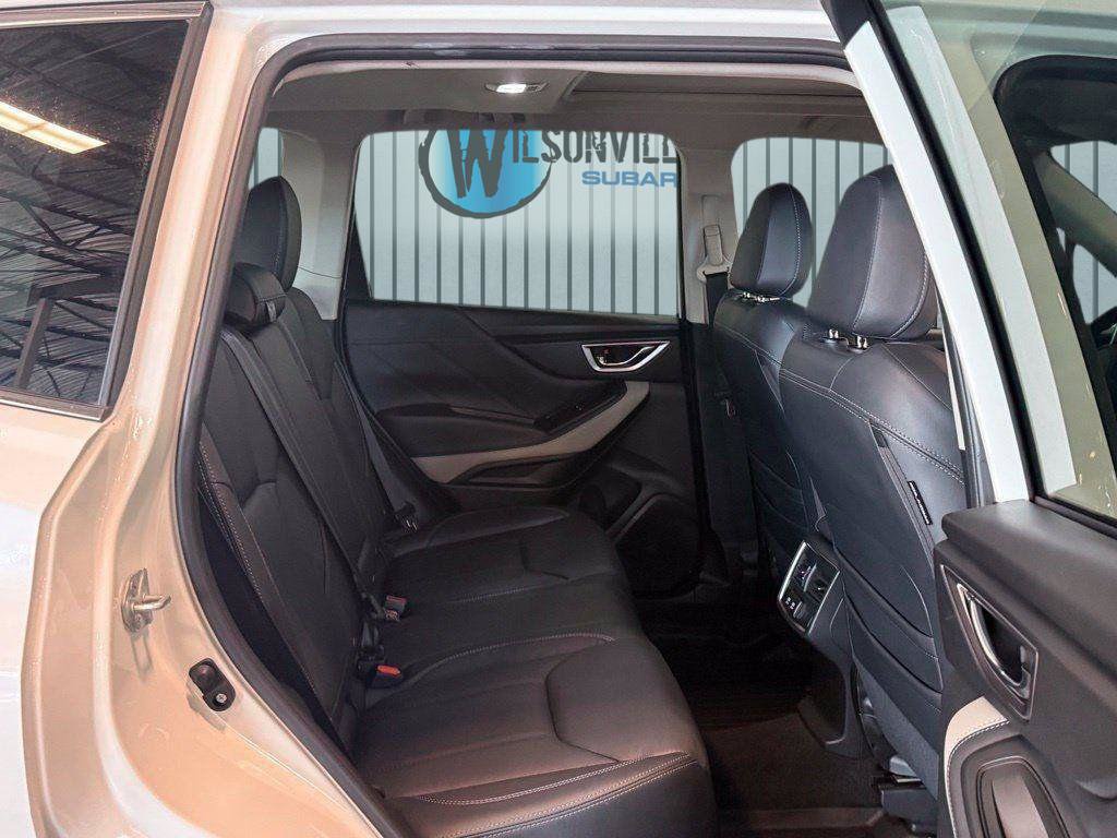 Used 2024 Subaru Forester Limited AWD/4WD image 7
