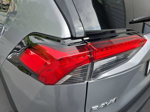 Certified 2025 Toyota RAV4 XLE AWD/4WD image 36