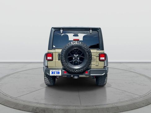 Used 2025 Jeep Wrangler Unlimited Sport AWD/4WD image 7