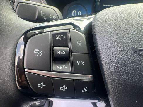 Used 2023 Ford Escape Active w/ Tech Pack #2 FWD image 29
