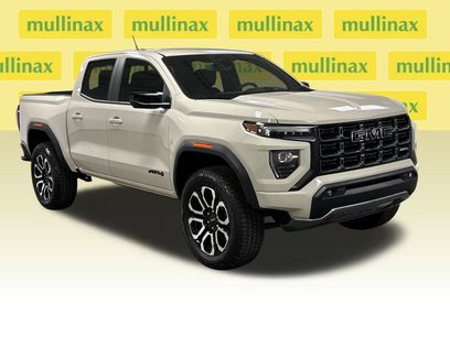 New 2026 GMC Canyon AT4 w/ LPO, Utility Wall Package