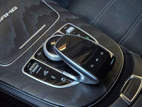 Used 2020 Mercedes-Benz E 63 AMG S image 27