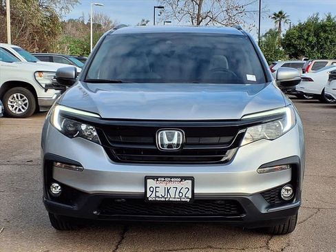 Certified 2022 Honda Pilot Special Edition image 2