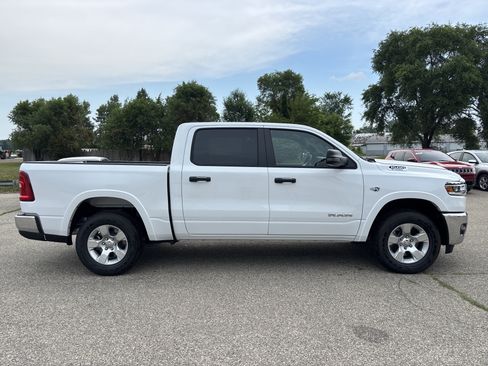 New 2026 RAM 1500 Big Horn AWD/4WD image 2