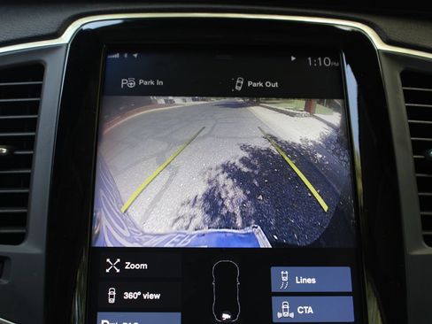 Used 2019 Volvo XC90 T6 Momentum w/ Protection Package Premier AWD/4WD image 30