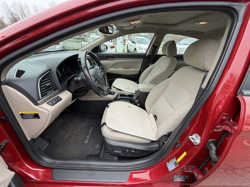 Used 2017 Hyundai Elantra Value Edition FWD image 9