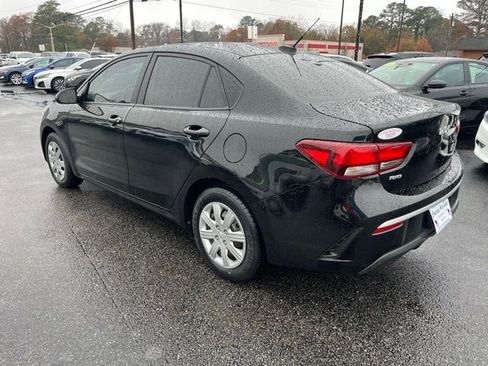 Used 2023 Kia Rio LX image 6