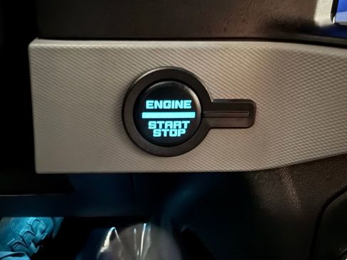 Used 2022 Ford Bronco Badlands image 41