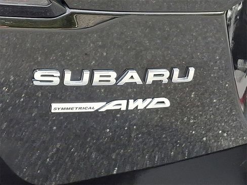 Used 2023 Subaru Outback Premium image 30