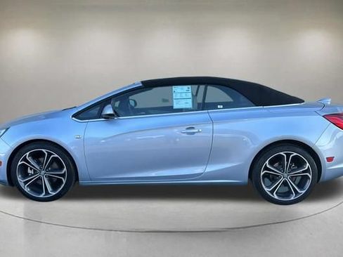 Used 2017 Buick Cascada Premium FWD image 5