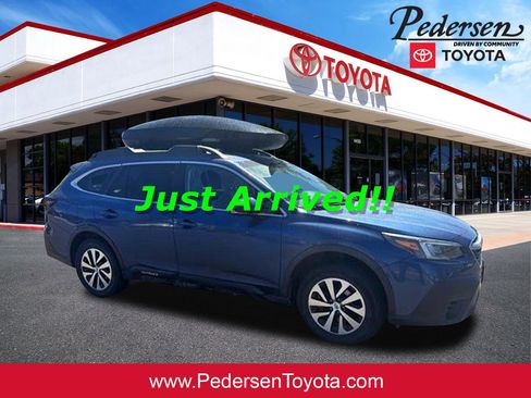 Used 2020 Subaru Outback Premium AWD/4WD image 1