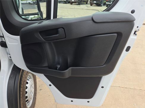 New 2026 RAM ProMaster 2500 image 4