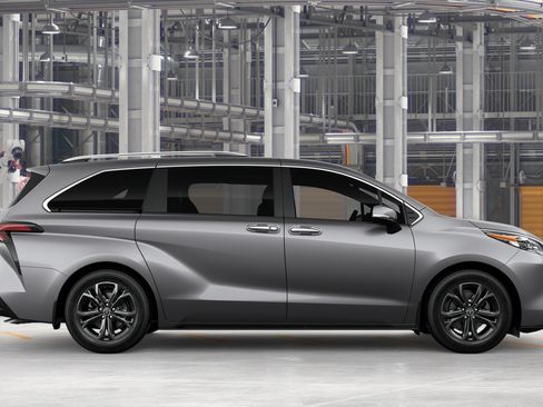 New 2026 Toyota Sienna Platinum AWD/4WD image 12