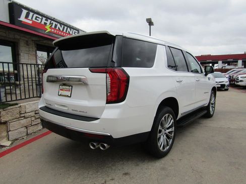 Used 2021 GMC Yukon Denali image 4
