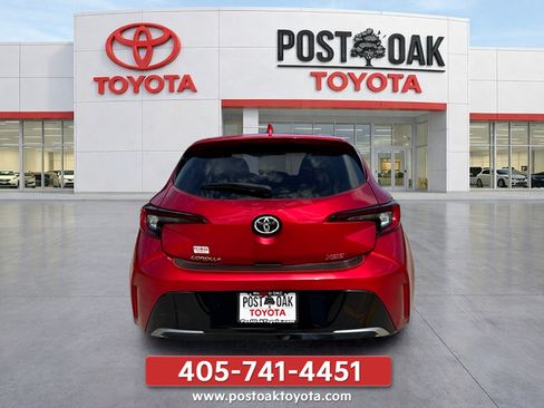 Used 2023 Toyota Corolla XSE FWD image 8