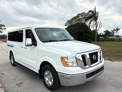 Used 2020 Nissan NV 3500 SV w/ Navigation Package RWD image 6