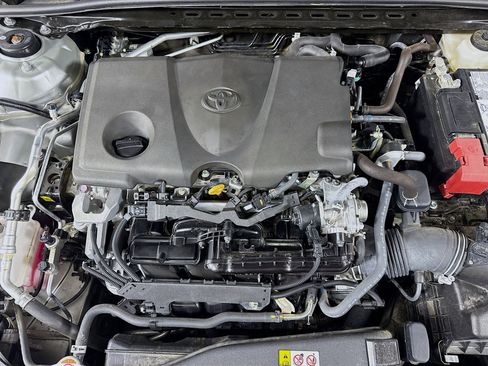 Used 2024 Toyota Camry LE image 38